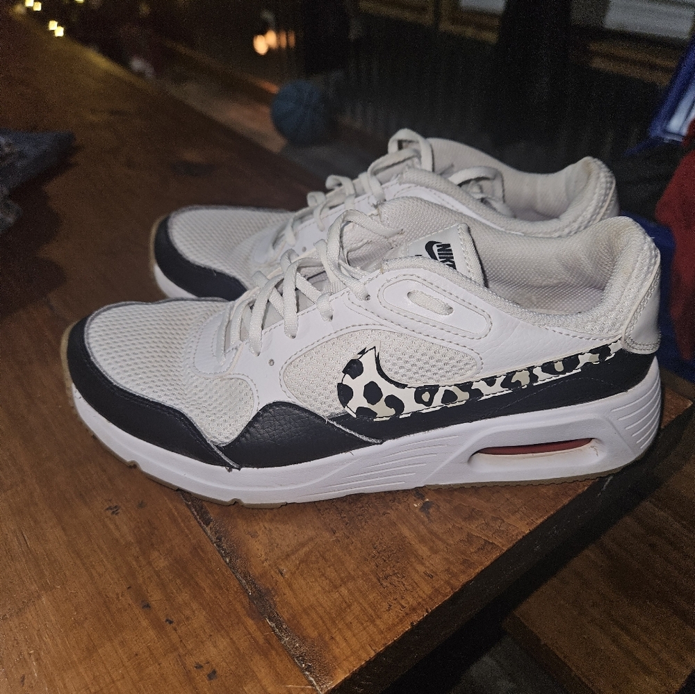 Nike shoes